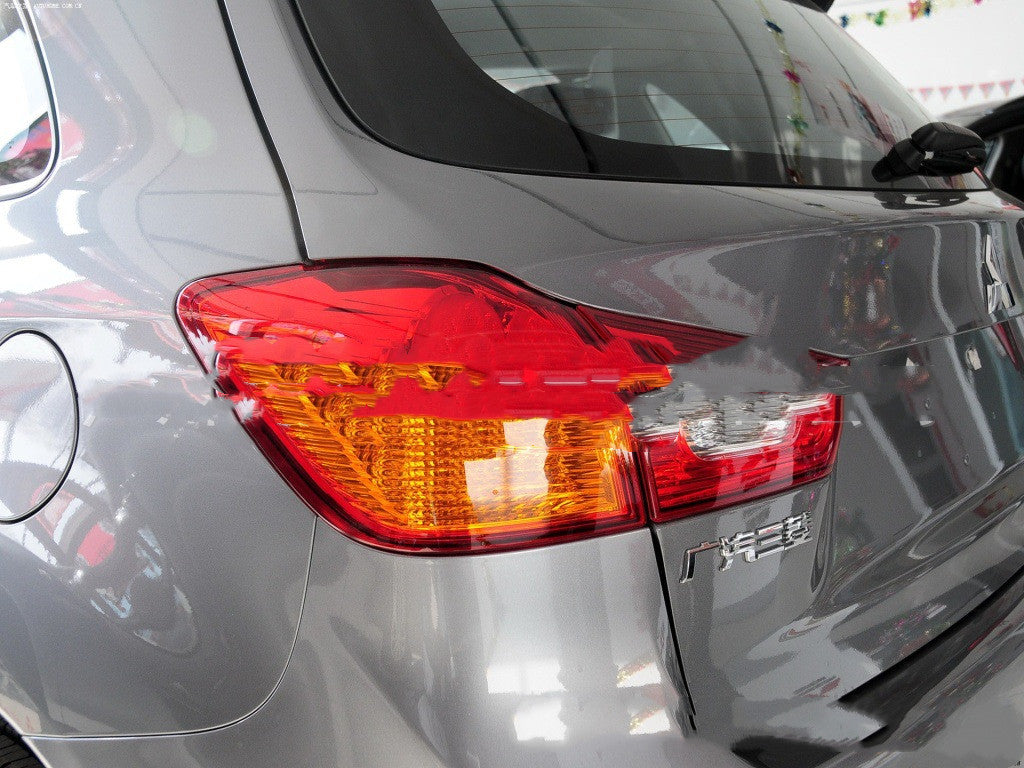 Mitsubishi ASX brake and reverse light housing