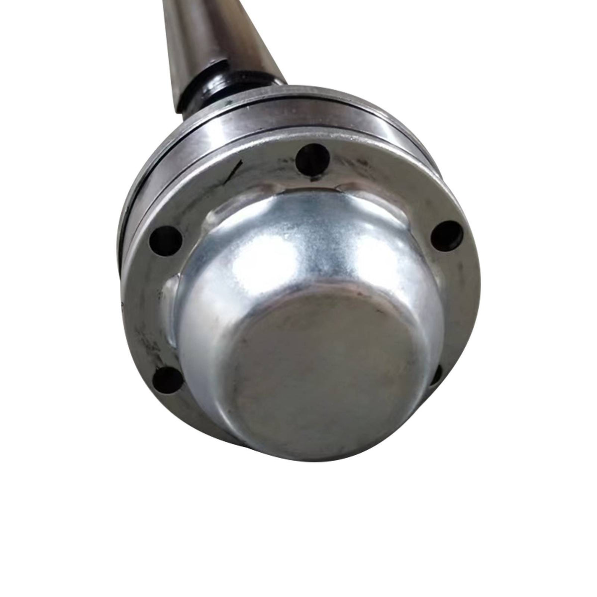 Front driveshaft mounting flange detail