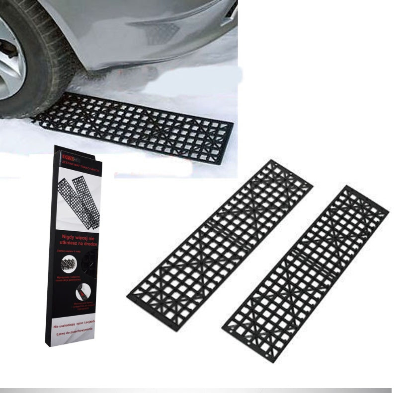 Rubber tire traction mat pair for mud and snow recovery