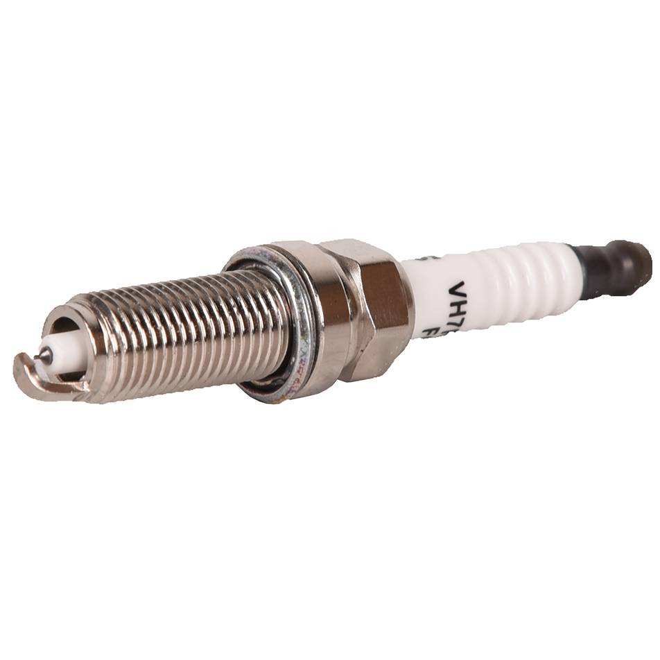 Iridium spark plug threading and gap detail