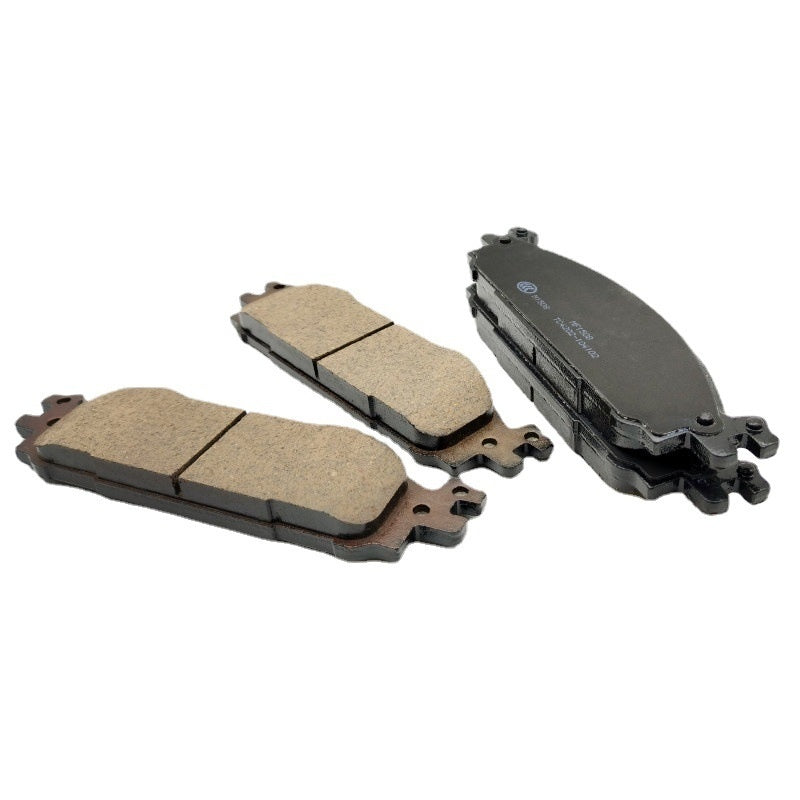 Ceramic brake pad for Ford Lincoln, packaged